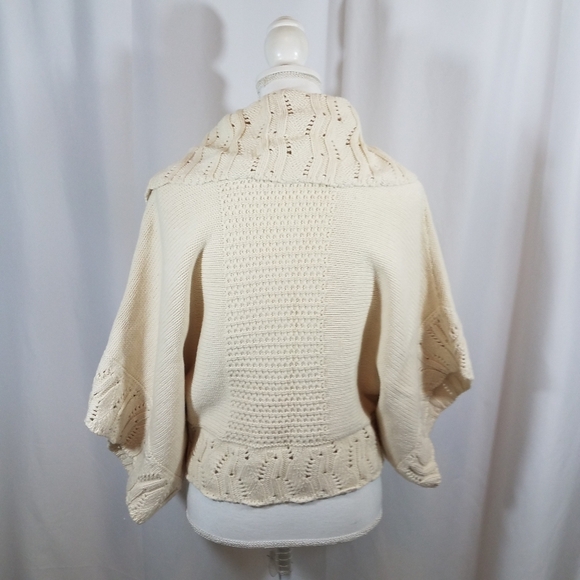 Heather B Cream Cropped Sweater S - Picture 7 of 10